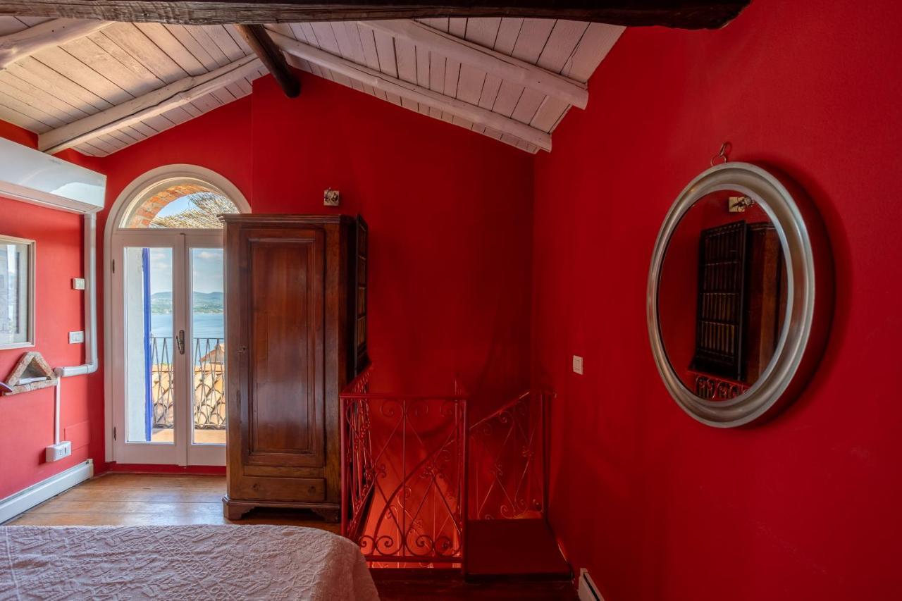 La Torretta Studios & Suite Lesa Bagian luar foto